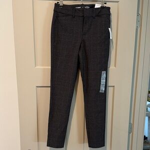 Old Navy Gray Plaid Pixie Skinny Pants
